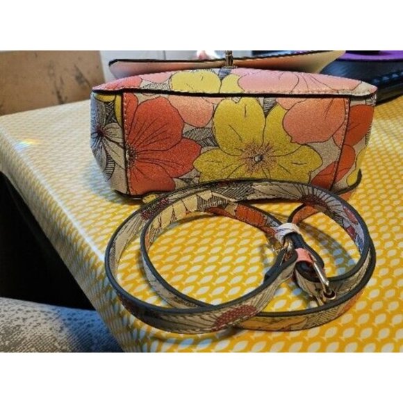 Accessorize Pastel Floral Crossbody / Clutch Bag Preloved In Pristine Condition - Picture 12 of 16